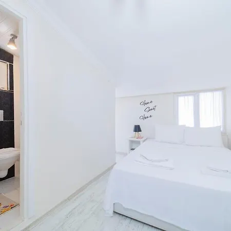 Central Flat With Private Beach In Muratpasa Apartment Antalya